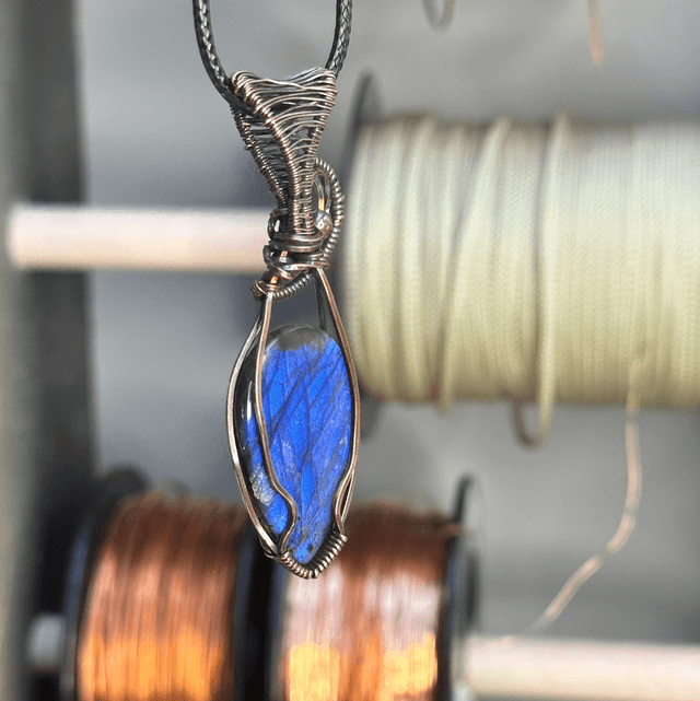 Blue Labradorite pure copper wrapped pendant 